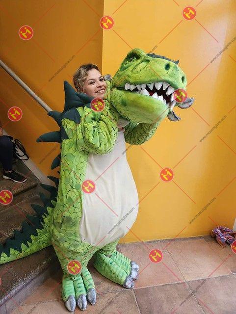 mascot khủng long