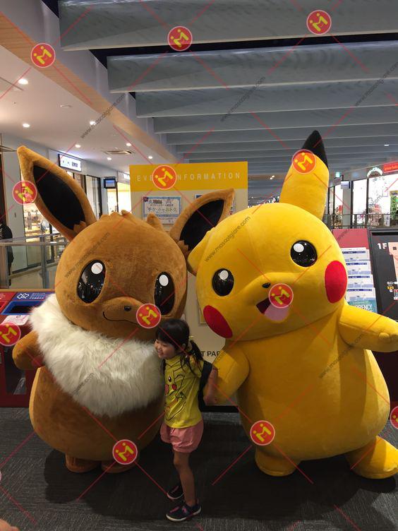 mascot Pikachu