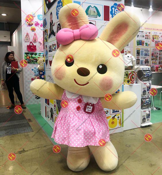 mascot thỏ