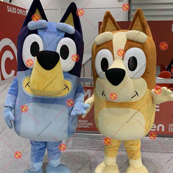 mascot chó vàng