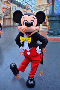 mascot chuot mickey nu m0wn