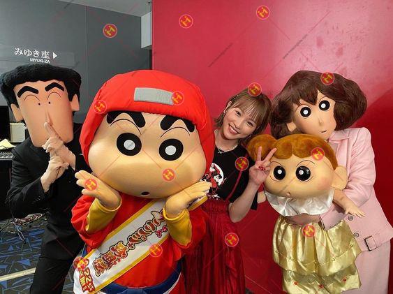 mascot shin