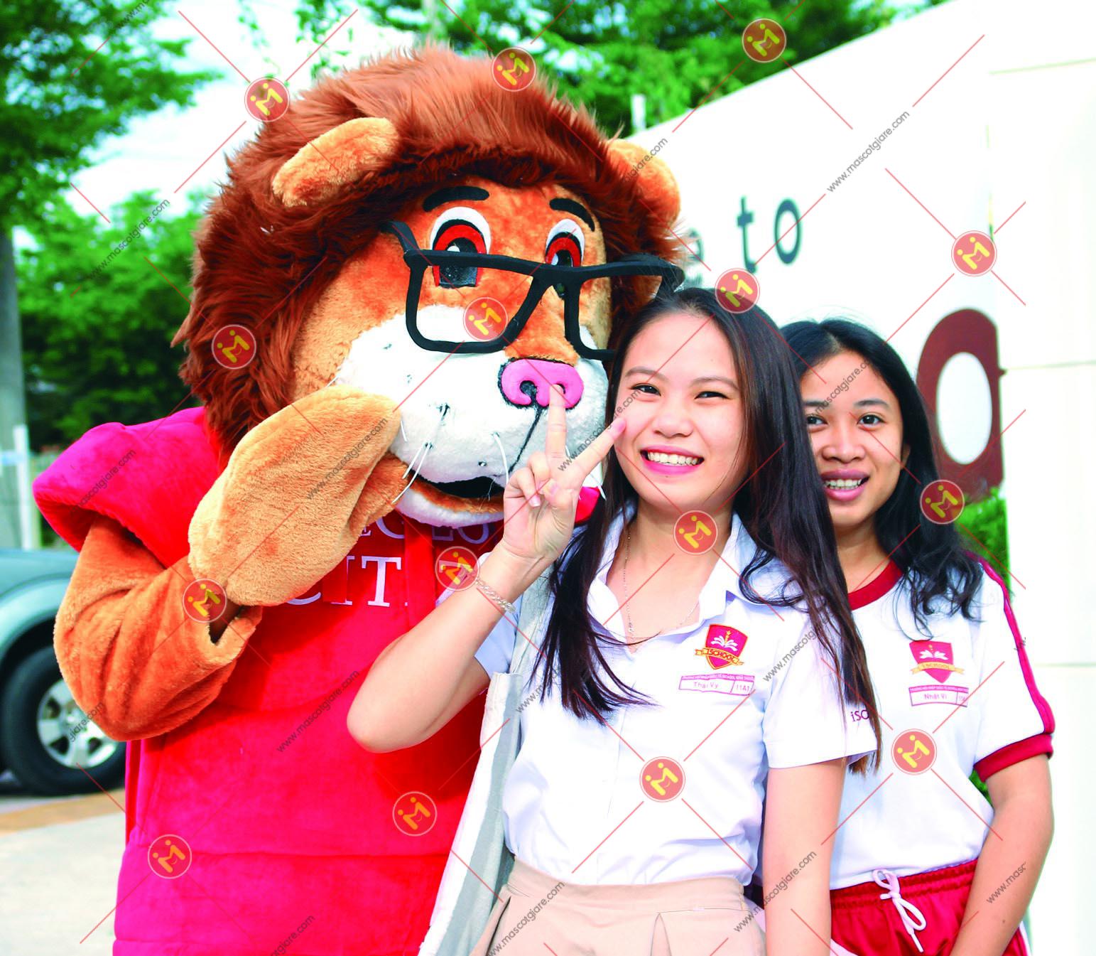 mascot sư tử Ischool