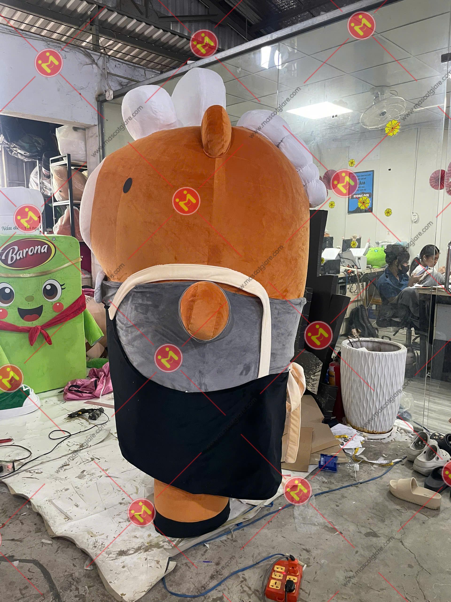 Mặt Bên