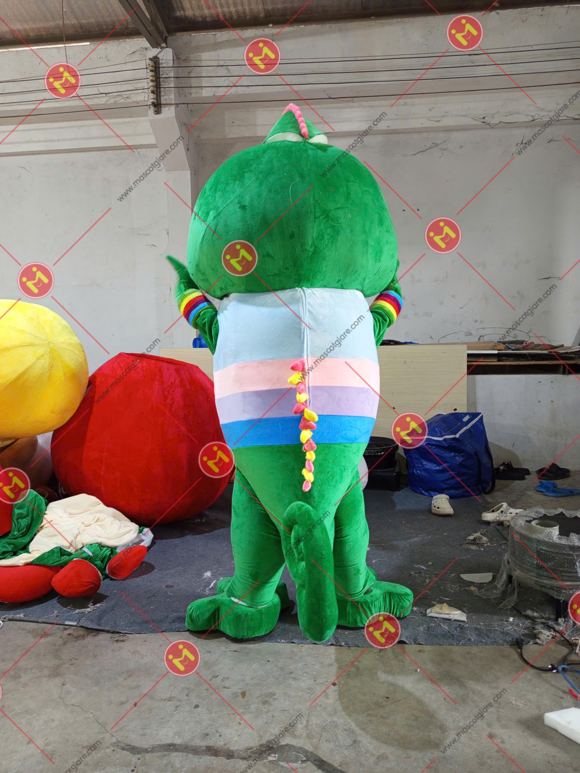 MASCOT TẮC KÈ HOA 3 1790933636705 8140578755371353735 g3714056901008324340 a60be034cc0439477682e75e408b6638