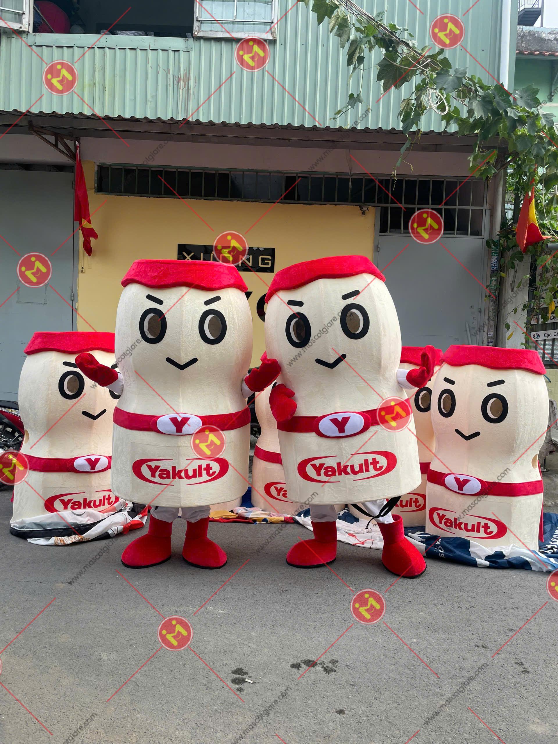 MASCOT YAKULT 1 1792727798938 422436009245611682 3125888137437381919 82417d27718617f447c5e1046c712516